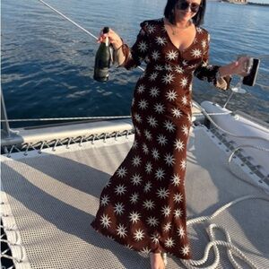 The Wolf Gang Gaia Brown Sun Dial Print V Neck Maxi Dress in Nevada Cocoa M